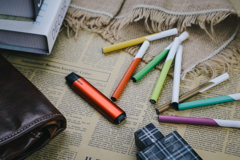How to Unclog a Disposable Vape (Fast Fixes by Device Type)