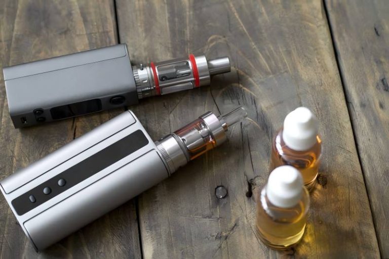 E-cigarette devices and e-liquids