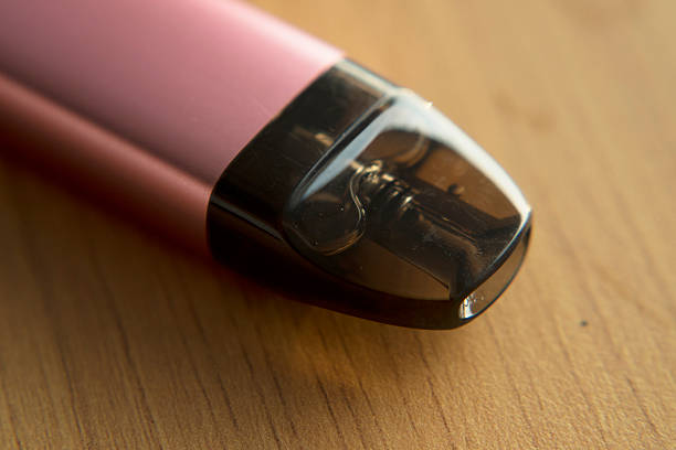 E-Cigarette Detail Transparent Cartridge and Wick