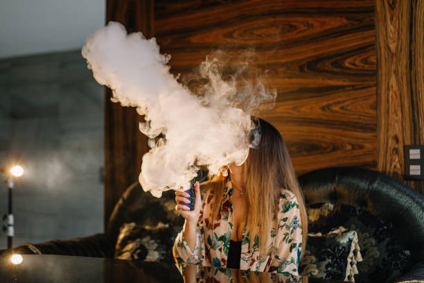 Large cloud throat hit vaping
